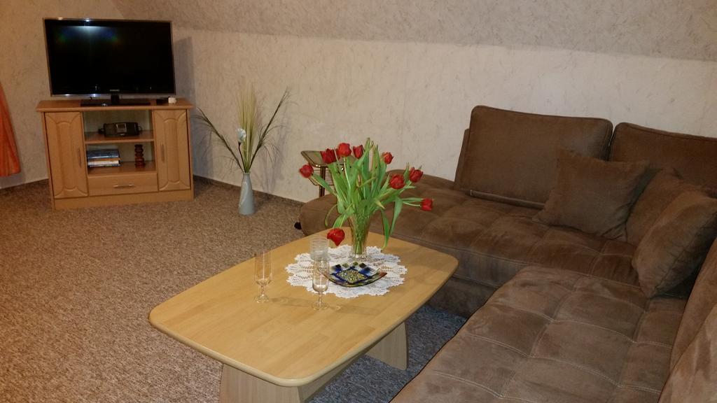 Ferienwohnung Zum Wald Sellin  Ruang foto