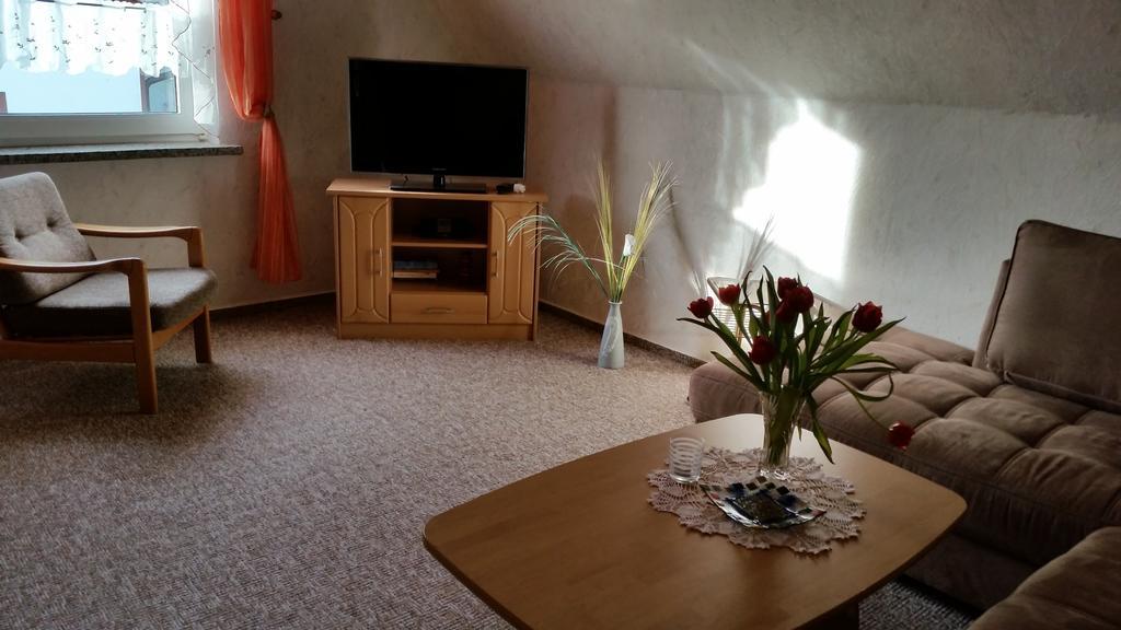 Ferienwohnung Zum Wald Sellin  Bagian luar foto